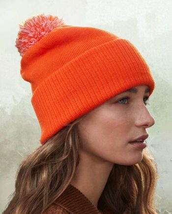 Berretta con PomPon Ricamata