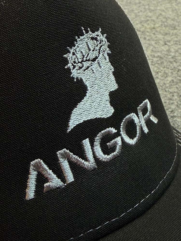 Cappellino ricamato da noi