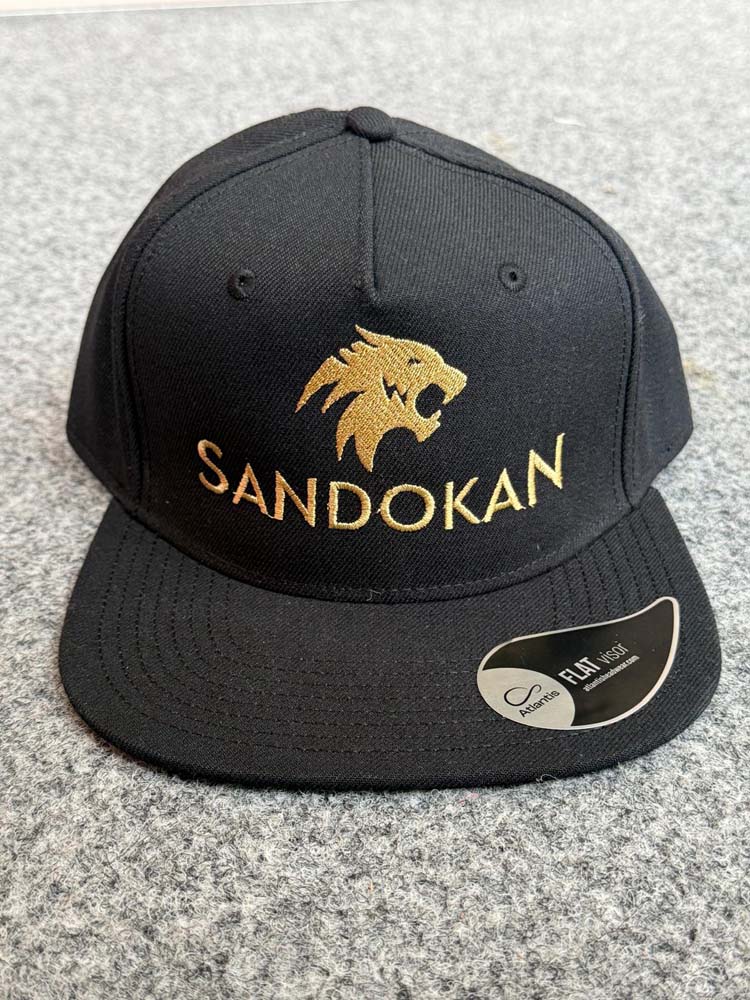 Cappellino ricamato da noi