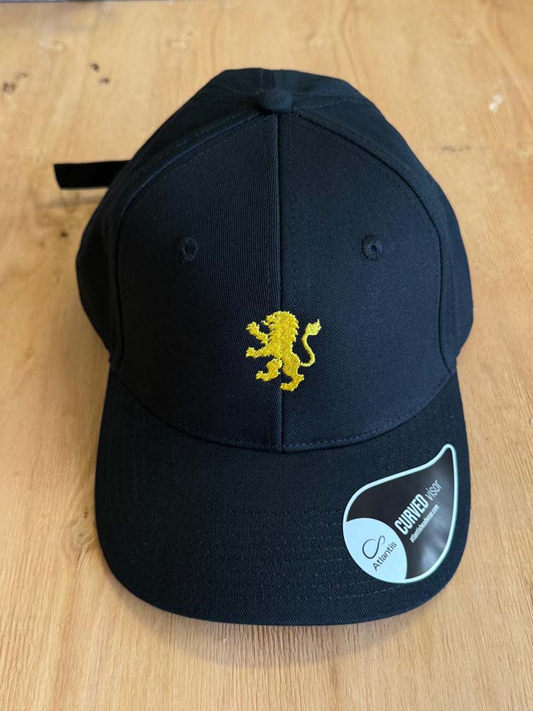 Cappellino ricamato da noi