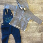 body neonato personalizzato a salopette con felpa