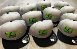 cappello visiera piatta personalizzato