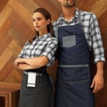 grembiule personalizzato denim indossato