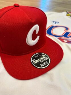 ricamo cappellino