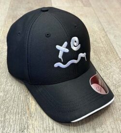 cappello ricamato