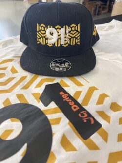 cappello ricamato