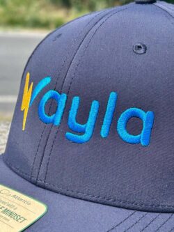 ricamo personalizzato cappello