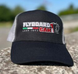 cappellino ricamato